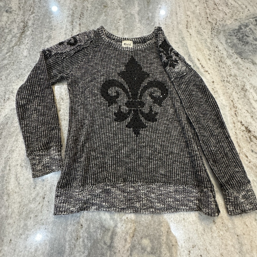 Vocal USA‎ Women's Small Black Knit Long Sleev Fleur De Lis Rhinestone Shirt